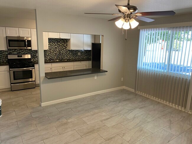 Photo - Parkview on 5th