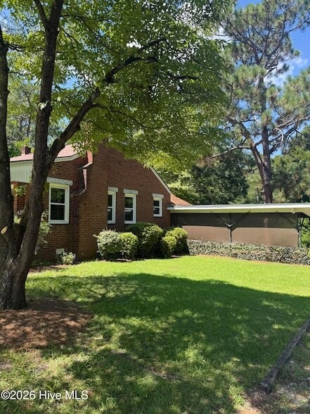 Photo - 1203 N Poplar St