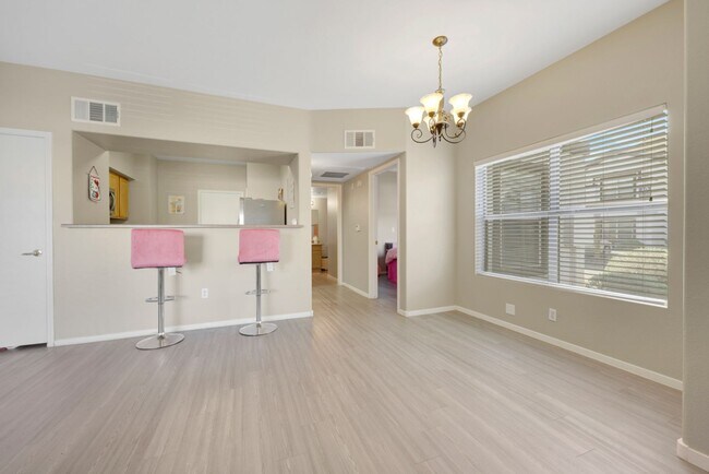 Photo - Bright Ground-Floor Condo in Gated Traverse Point with Pool & Spa Amenities Unit 1711