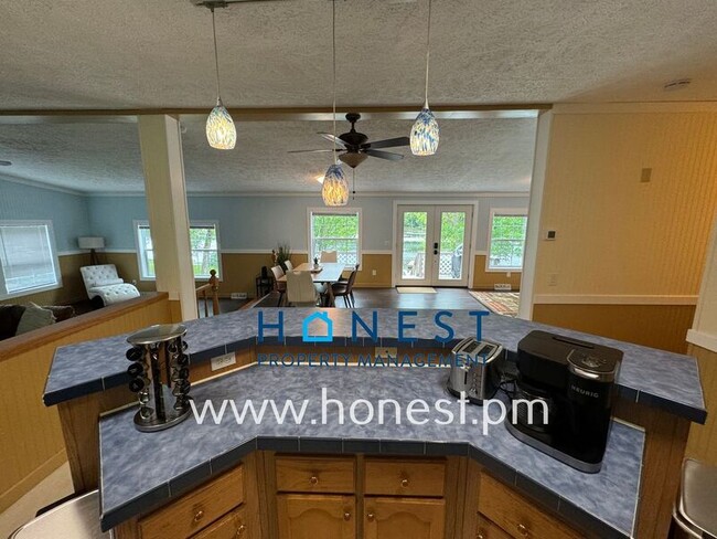 Photo - 107 Wood Land Dr