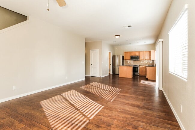 Photo - 16043 N 168th Ave