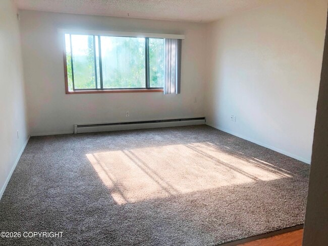 Building Photo - 3400 Eureka St Unit #203