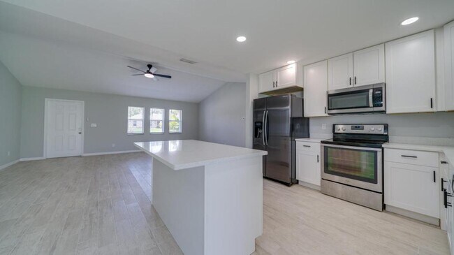 Photo - 1416 SE 2nd Ave
