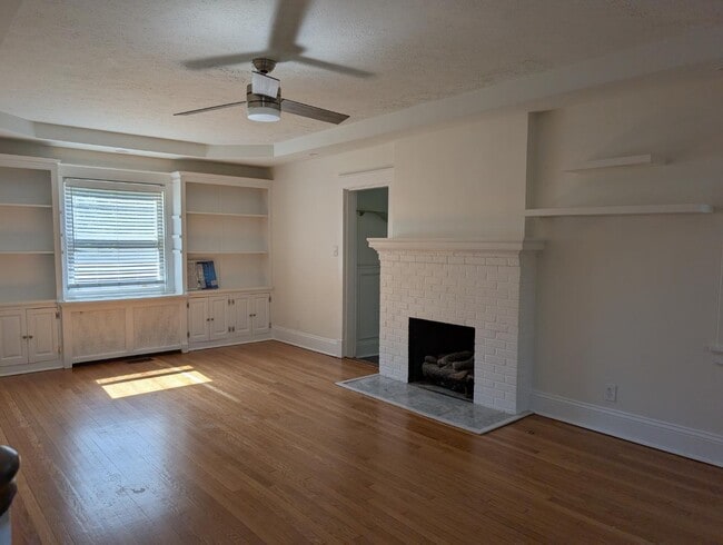 Photo - 2905 Griffin Ave