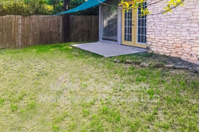 Photo - 2805 Lovell Drive Unit B