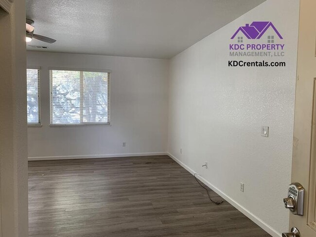 Photo - 1024 Westcreek Ln