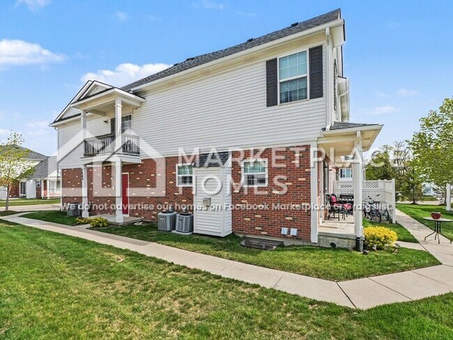 Photo - 2804 Riversedge Dr