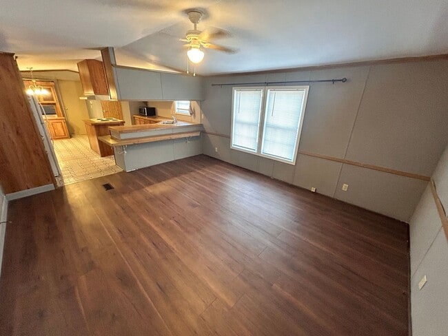 Photo - Fantastic two bedroom, two bath split floorplan in Clover, SC