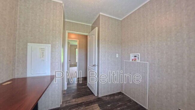 166 Clonts Rd