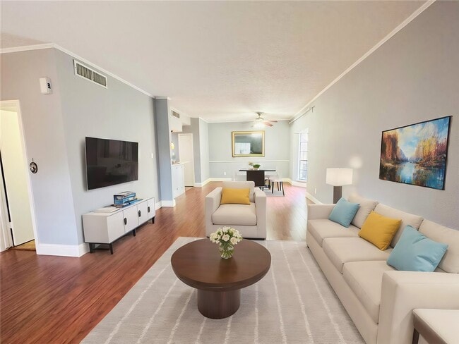 Photo - 7350 Kirby Dr