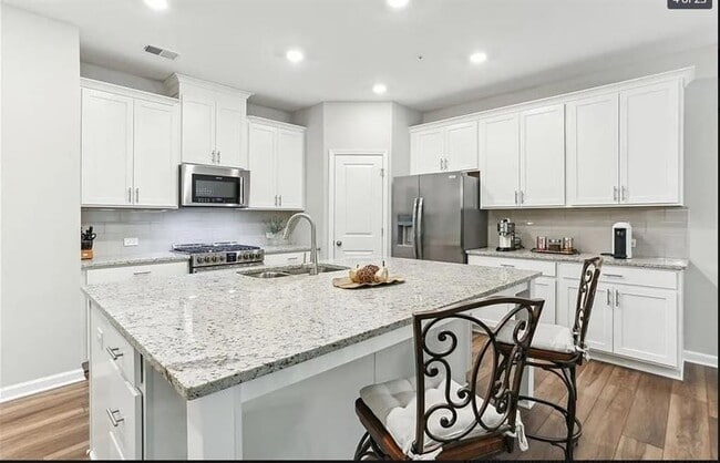 Photo - 150 Duval Dr