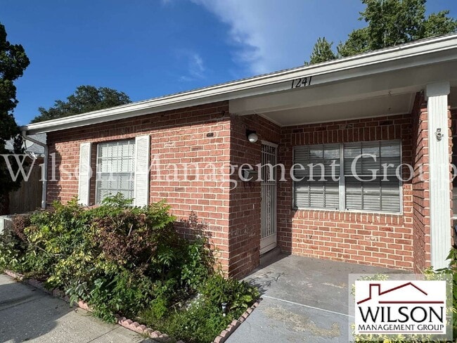 Building Photo - 1241 Heritage Ln
