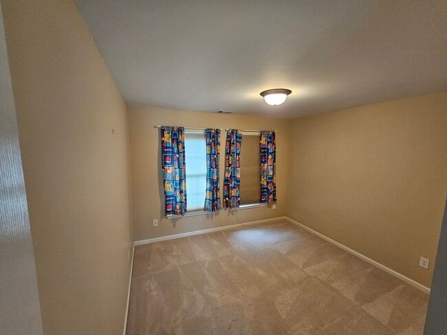 Photo - 3712 Wickford Ln