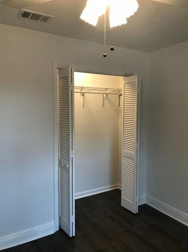156 Locke St