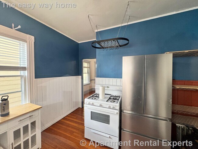 Photo - 27 Gilman Ter