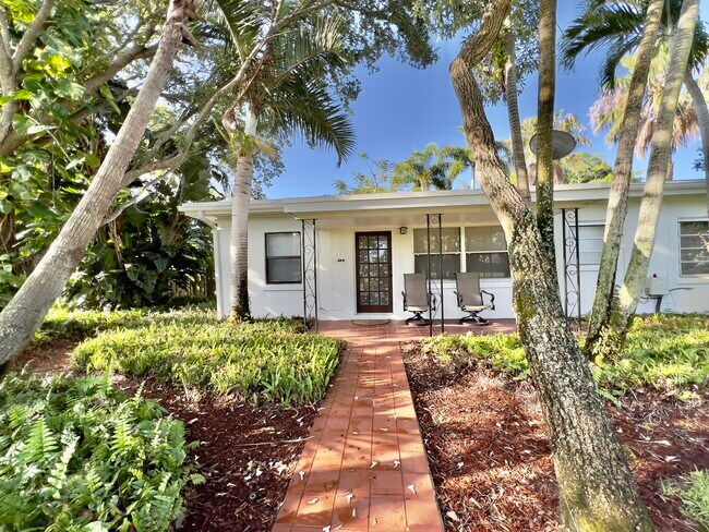 Photo - 644 SE 5th St