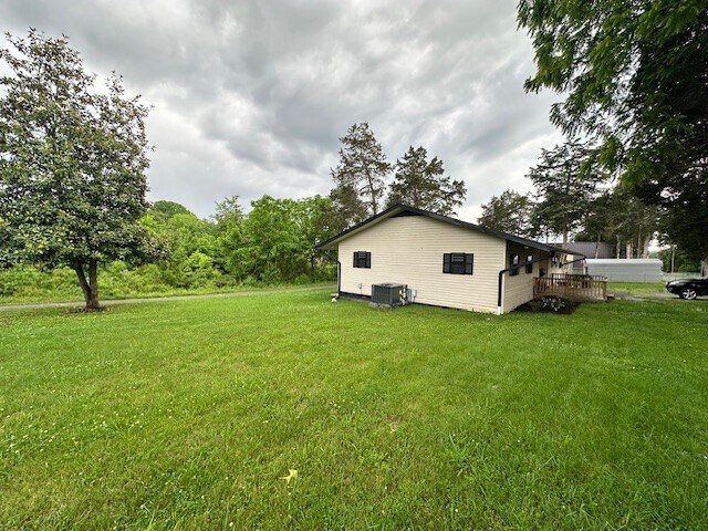 Photo - 128 Harness Rd