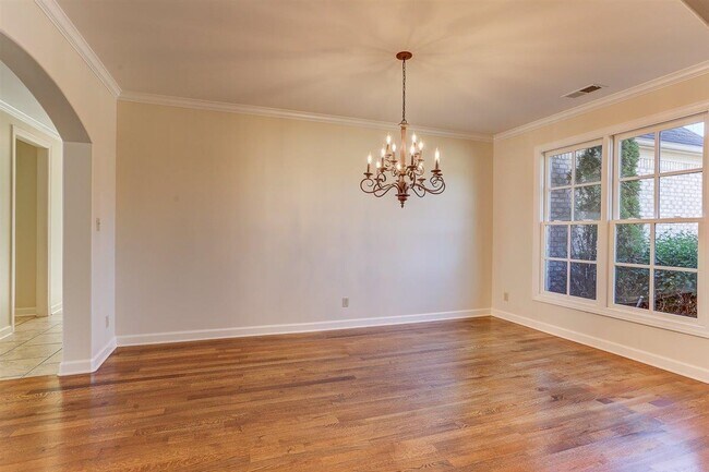 Photo - 1690 Totty Ln