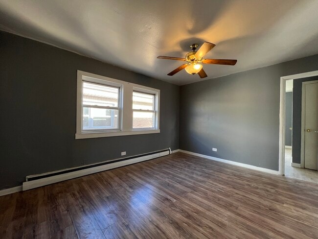 Photo - 5305 S 72nd Ct Unit 4