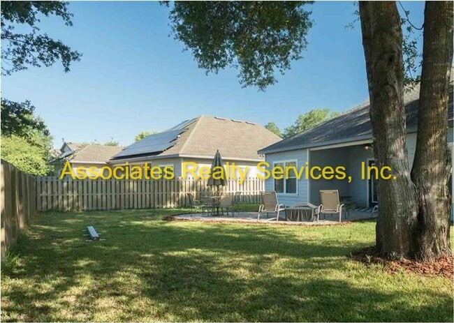 Photo - Beautiful Longleaf corner lot home!  Look!!