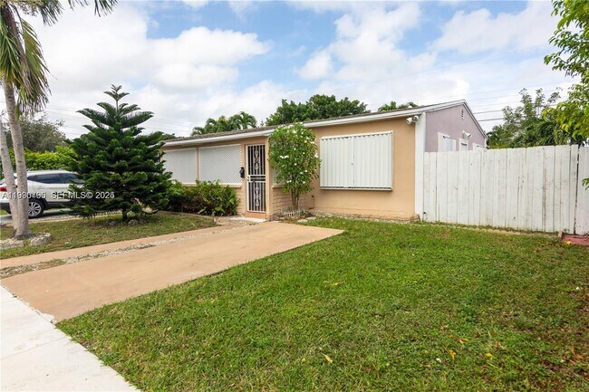 Photo - 3165 SW 27th Ln Unit 1