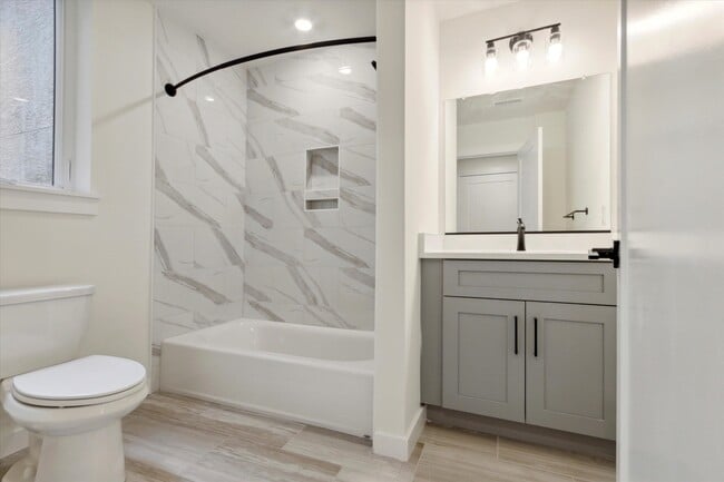 Photo - 1826 Frankford Ave Unit 3