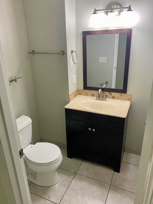 Photo - 400 Taylor Ave NW Unit 301