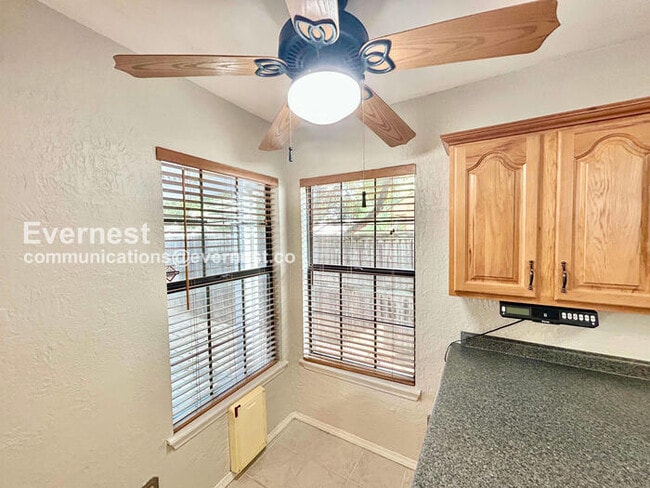 Photo - 2992 Harbinger Ln