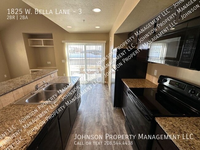 Photo - 1825 W Bella Ln Unit 3