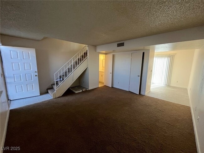 Photo - 2112 Sun Ave