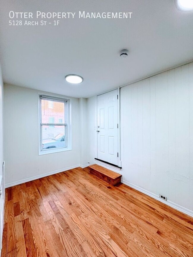 Photo - 5128 Arch St Unit 1F