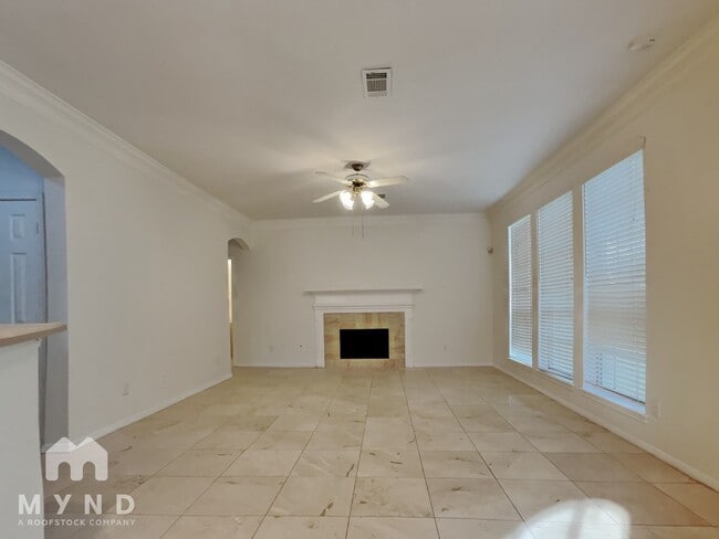 Photo - 9511 Weldridge Dr