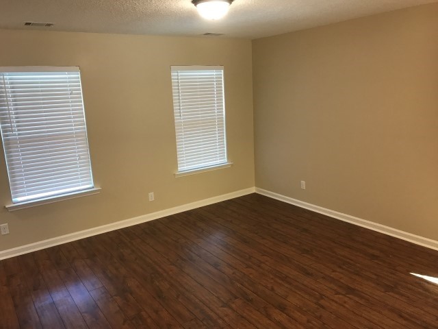 Photo - 501 Dresler Rd