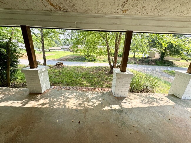 Photo - 3 bedroom, 2 bathroom in Seneca