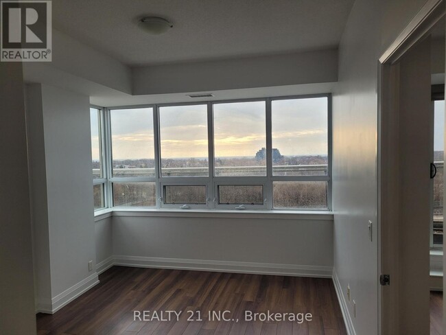 Photo - 3520 Danforth Ave Unité PH 02