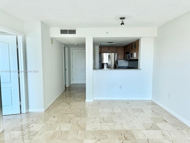 Photo - 2101 Brickell Ave Unit 2411