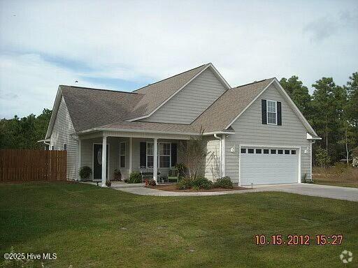 Building Photo - 215 Gold Leaf Dr Rental