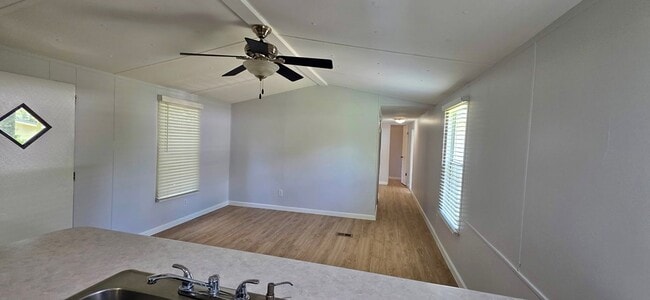 Photo - 164 N Duck Ave