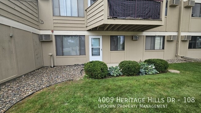 Building Photo - 4009 Heritage Hills Dr Rental