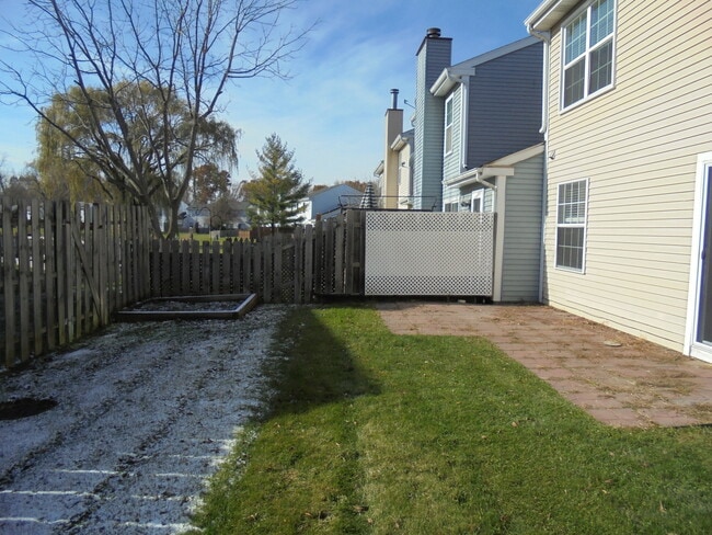 Photo - 3335 Southport Dr