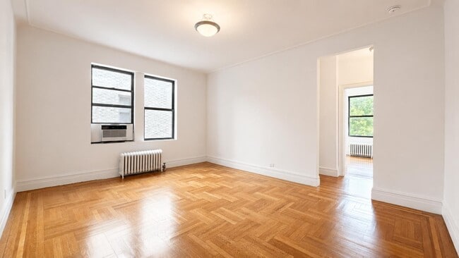 Photo - 652 W 163rd St Unit 59