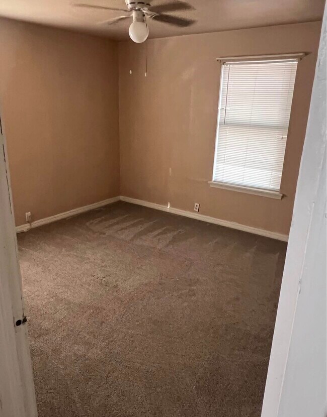 Photo - 101 SW 8th St