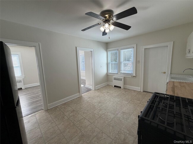 Photo - 14 Franklindale Ave Unit B