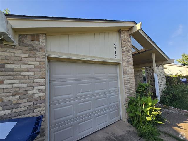 Building Photo - 4717 Bucknell Dr Rental