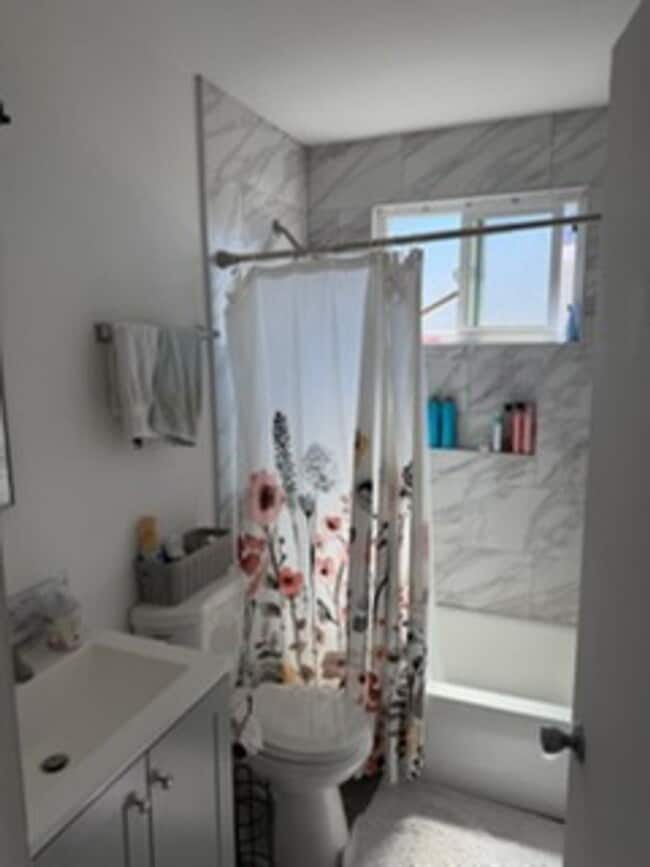 Photo - 347 Jeffrey Dr