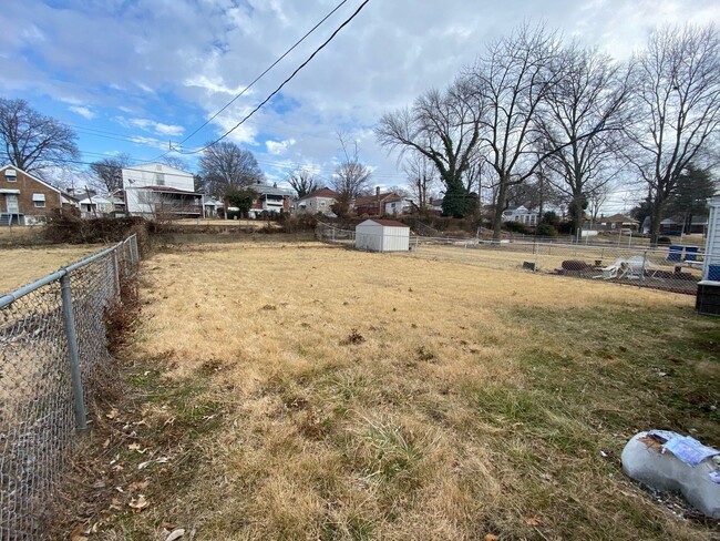 Photo - Private Charming Home