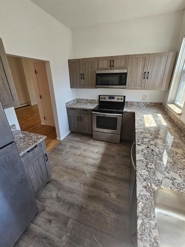 Photo - 18 S Bridge St Condo