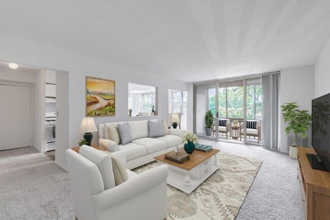 Photo - Summit Pointe Apartment Homes