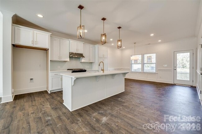 Photo - 1237 Eastway Dr