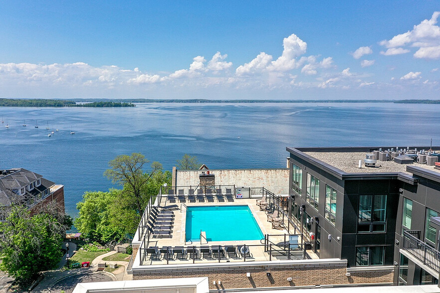 Rooftop Pool
